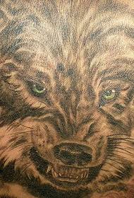 Modello tatuaggio lupo arrabbiato bianco e nero