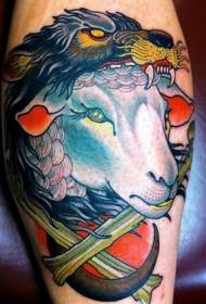 Татуировка с изображением овец и волков