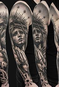 Tatuatu di tatuatu di statua di statua di statua di braccio di fiore fiore gotico