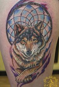 Ein wunderschönes Pu Meng Wang Wolf Tattoo Bild