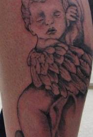 Сплячий малюнок татуювання ангел