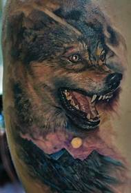 Personalizirana tetovaža vukova totem
