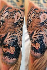 gambar tato kepala harimau warna gaya realistis