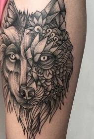 ຫົວ wolf ລຶກລັບທີ່ມີຮູບແບບ tattoo ໄມ້ປະດັບຂອງຊົນເຜົ່າ