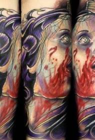 Кравата у боји крваве девојке хорор тетоважа узорак