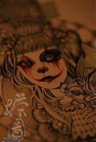 Modello di manoscritto tatuaggio personalità rondine ragazza
