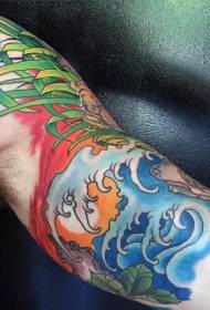 Шарена тетоважа во боја на агирски стил на голема рака