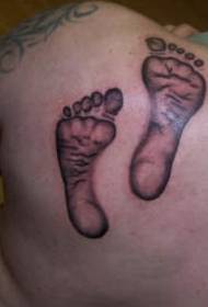 მხრის ყავისფერი ბავშვის ნაკვალევის tattoo ნიმუში