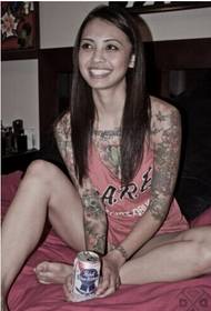 Tatoeëren fan sexy famkes rinne rood netwurk