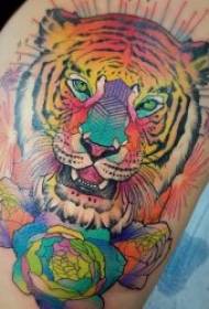 Tatuaj de cap de tigru 10 model de tatuaj cap de tigru dominator înverșunat
