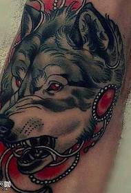 Foot wolf tattoo pattern