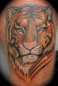 Schëller faarweg realistesch Tiger Tattoo Muster