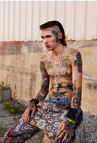 Super classic foreign male model personality fashion tattoo pictures