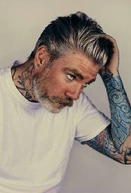 European and American male stars popular fashion totem tattoo