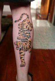 betis warna menurun pola tato harimau