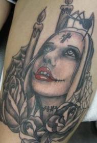 Leg zombie tyttö ja hämähäkki tatuointi malli