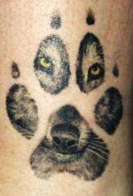 Láb fekete szürke Paulus Farkas tetoválás minta