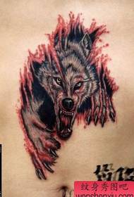 狼纹身图案:腹部撕皮狼狼头纹身图案