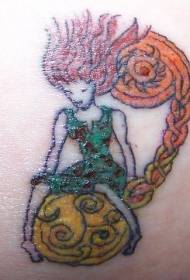 Chica de pelo rojo de color hombro en la imagen del tatuaje del planeta