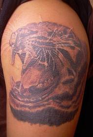 ပခုံးဟောက်ကျား tatoo ပုံစံ