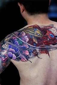 Tatouaj tradisyonèl tatou lotus tatoo