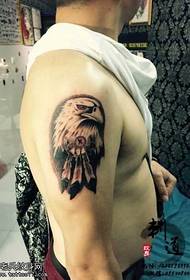 arm eagle tattoo patroon