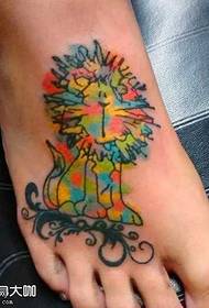 patró de tatuatge de dibuixos animats de lleó de peus