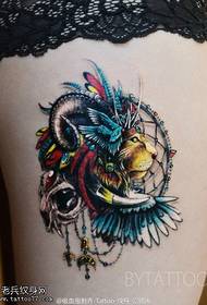 I-Indian lion king tattoo iphethini