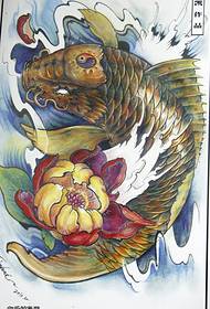 un mudellu tradiziunale di tatuaggi di loto di calamar