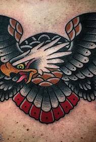 muundo wa tattoo ya tai kwenye kifua
