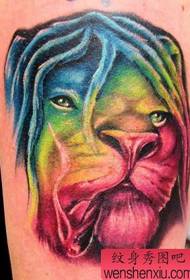 Shumba tattoo Yemaitiro: Arm Colour Shumba Musoro weTattoo Muenzaniso