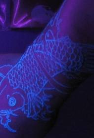 Koi hove fluorescent yema tattoo