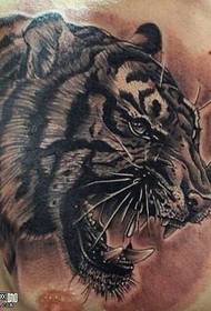 Bularreko tigrearen tatuaje eredua