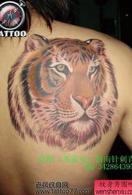 mandlig favorit tatoveringsmønster - tigerhovedtatoveringsmønster