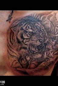 Borst tijger tattoo patroon