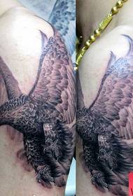 arm mode dominante adelaar tattoo patroon