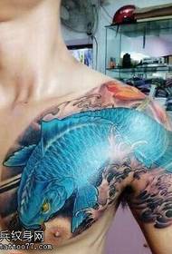poluplavi uzorak tetovaže lignje