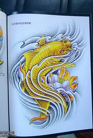 perinteinen kultainen kalmari Lotus -tatuointimateriaali