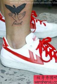 Adler Tattoo Muster: ein beliebtes alternatives Totem Adler Tattoo Muster