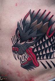Patrón de tatuaje de tigre abdominal