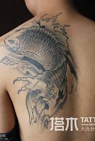 უკან შავი squid tattoo ნიმუში