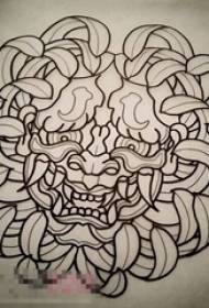 fekete vonal vázlat kreatív személyiség minta oroszlán fej tetoválás kézirat