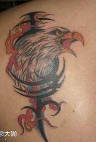 Schulteradler Tattoo Muster