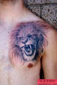 manlike borskas super aantreklike koel leeu kop tatoeëerpatroon