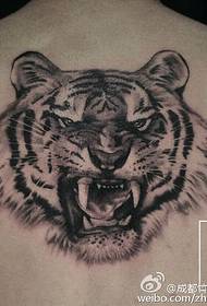 nyuma kijivu nyeusi kijadi tiger muundo wa tattoo