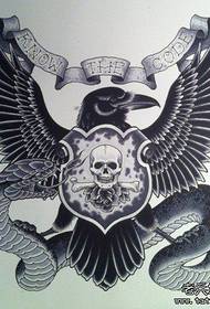 lámhscríbhinn an-fhuar agus an-tattoo nathair