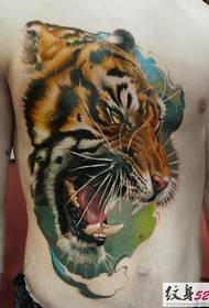 kova tiikeri-tatuointi, josta miehet pitävät kovasti
