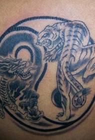 yin og yang slúðrið tígrisdýr og dragon húðflúrmynstur