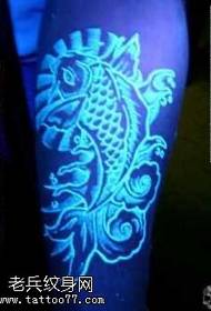 txipiroiak fluoreszenteen tatuaje eredua