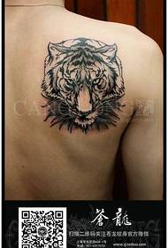 yakakurumbira kumashure tiger musoro tattoo maitiro